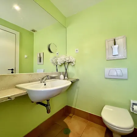 Sunny Garden With Pool By Homing