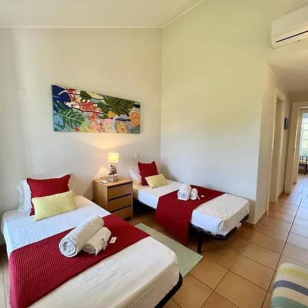 Sunny Garden With Pool By Homing شقة *