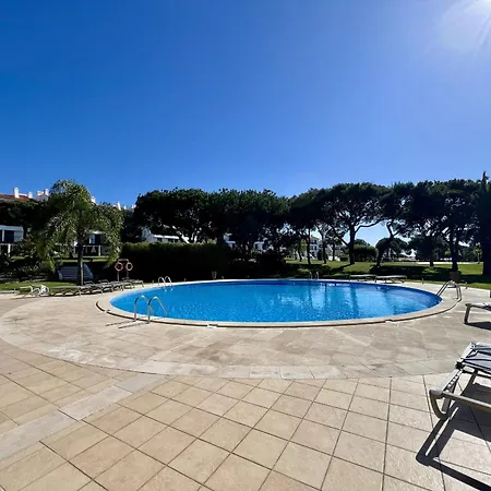 Sunny Garden With Pool By Homing * Vilamoura