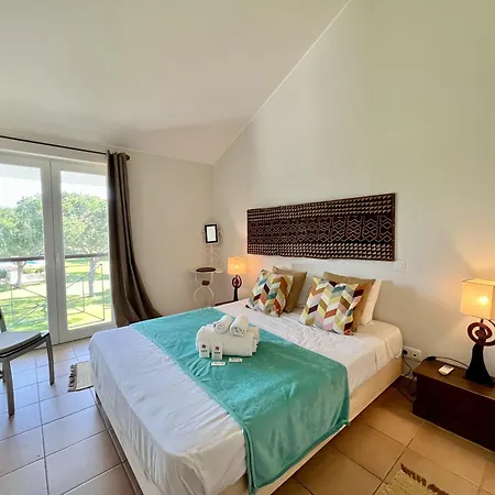 Sunny Garden With Pool By Homing Vilamoura